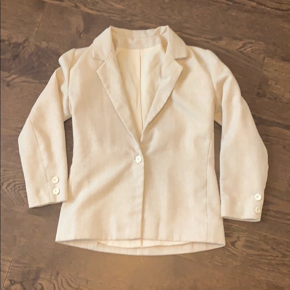 Blazer - Picture 1 of 1